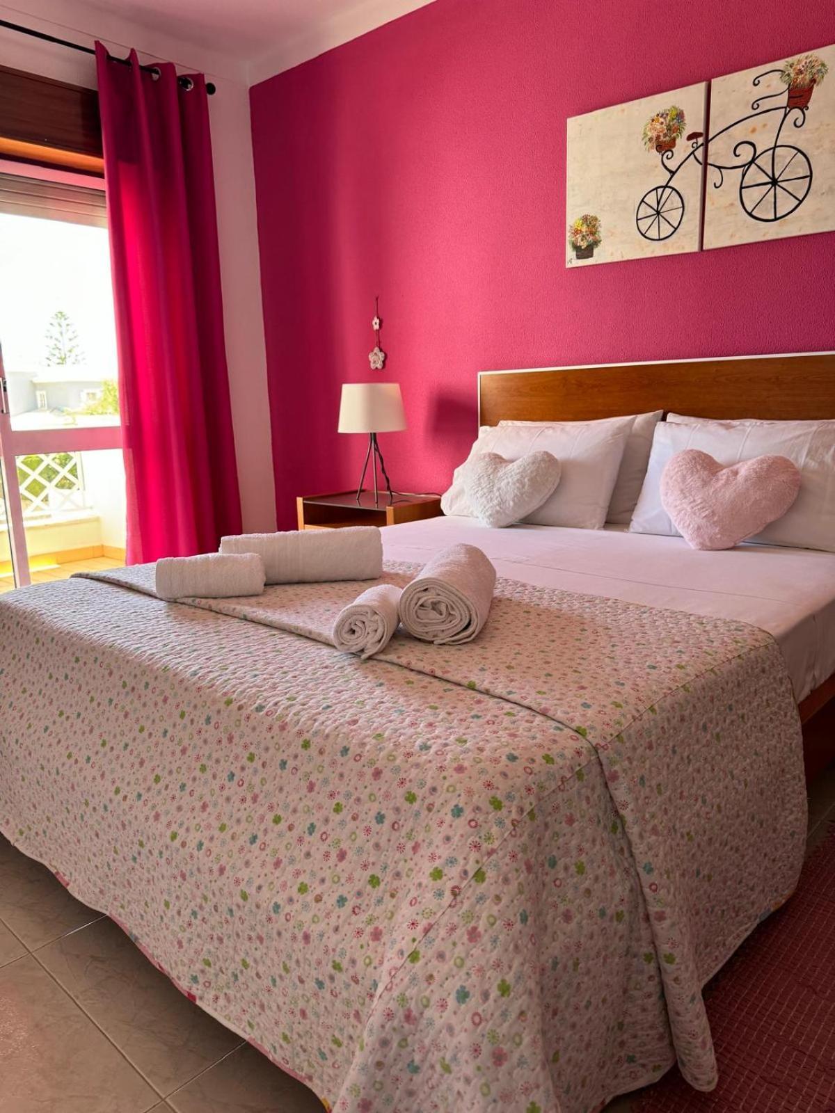 Pretty Sunny Guest Apartment Лагуш Экстерьер фото